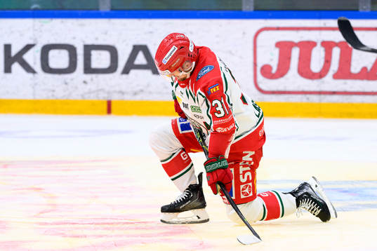 Frölundas Nicklas Lasu deppar
