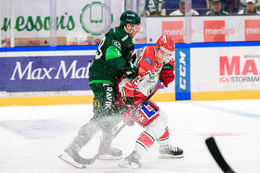Färjestads Patrik Lundh och Frölundas Tom Nilsson