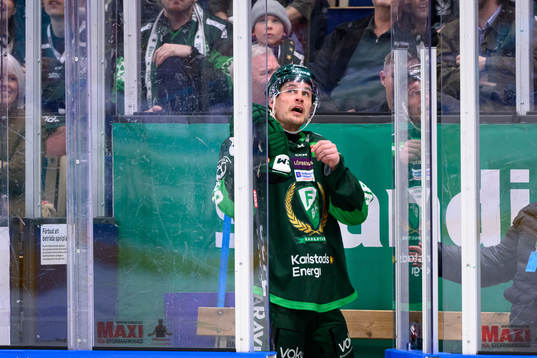 Färjestads Brandon Davidson i utvisningsbåset