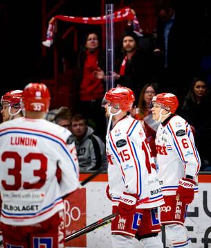 Timrås Joonas Lyytinen jublar