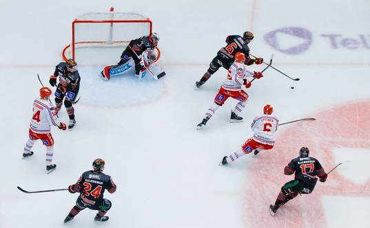 Örebros målvakt Jhonas Enroth, Filip Berglund, Gustav