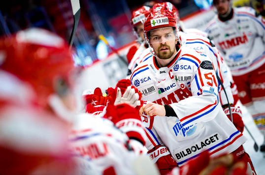 Timrås Anton Lander gör 2-2 och jublar