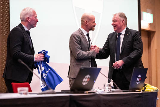 s Generalsekreterare Håkan Sjöstrand, FIFA:s vice