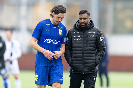 IFK Göteborgs Gustav Svensson och tränare Alexander