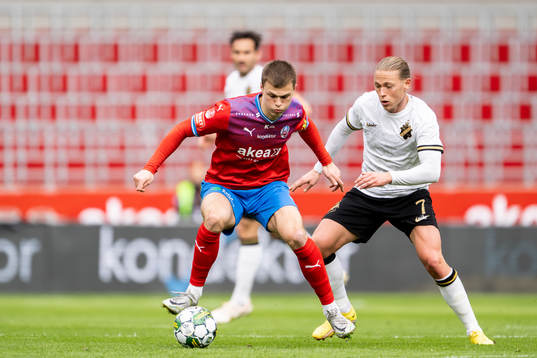 Helsingborgs Erik Ring och AIKs Viktor Fischer