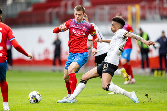 Helsingborgs Erik Ring och AIKs Rui Modesto