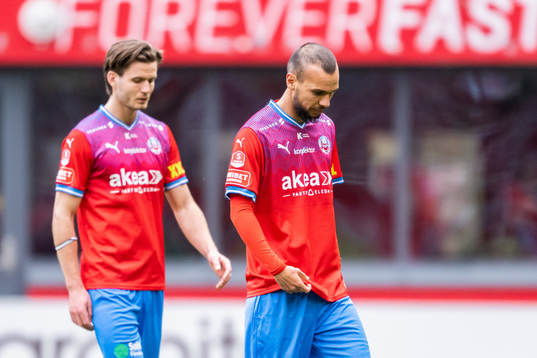 Helsingborgs Wilhelm Loeper och Sumar Almadjed deppar