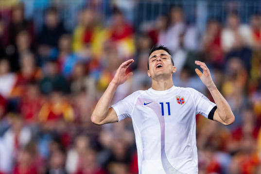 Mohamed Elyounoussi of Norway looks dejected