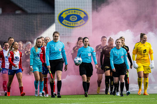 Julie Aune Jorde, Sandra Rød Ask, Emilie Raaum Closs of
