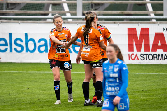 Kristianstads Emmi Alanen jublar