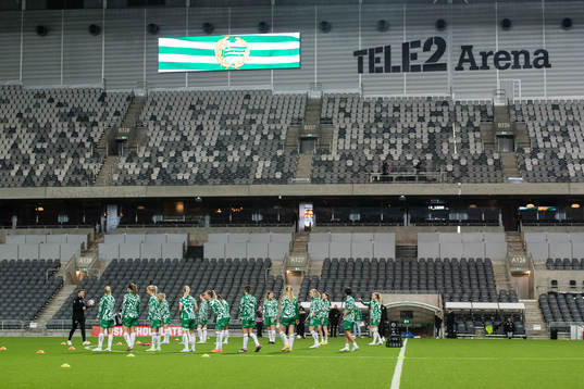 Hammarbys spelare värmer upp