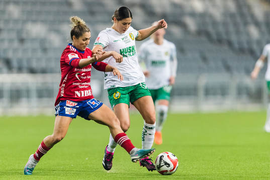 Vittsjös Katrina Gorry och Hammarbys Kyra Cooney-Cross