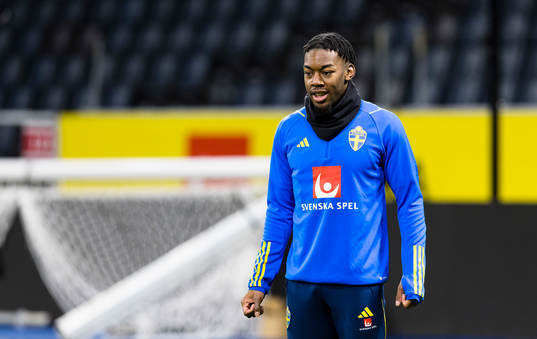 Anthony Elanga of Sweden