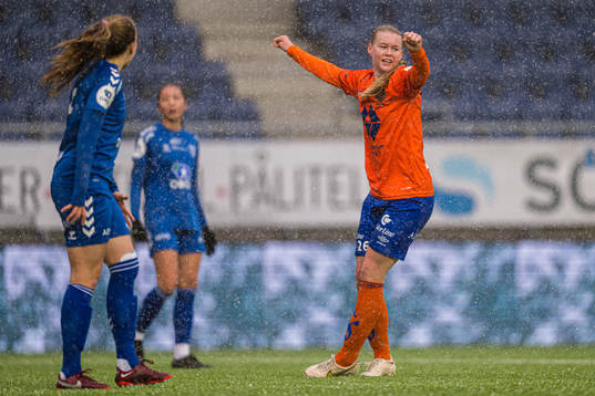 Karna Solskjær of AaFK Fortuna celebrates
