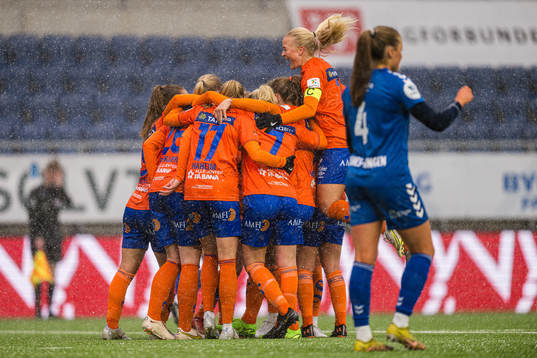 Karna Solskjær of AaFK Fortuna celebrates
