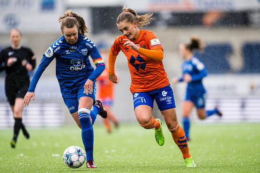Susanne Oliver Haaland of Kolbotn and Guro Hammer Røn of