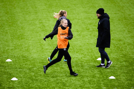 Uppsalas Elin Rombing och fystränare Diego Cuevas Wiberg