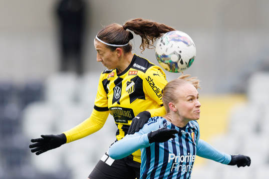 Häckens Rusul Rosa Kafaji och Djurgårdens Matilda Plan