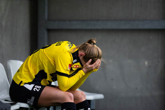 Häckens Anna Anvegård deppar