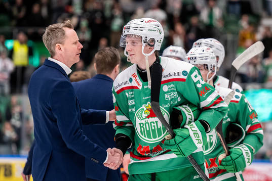 Skellefteås tränare Robert Ohlsson och Rögles Adam