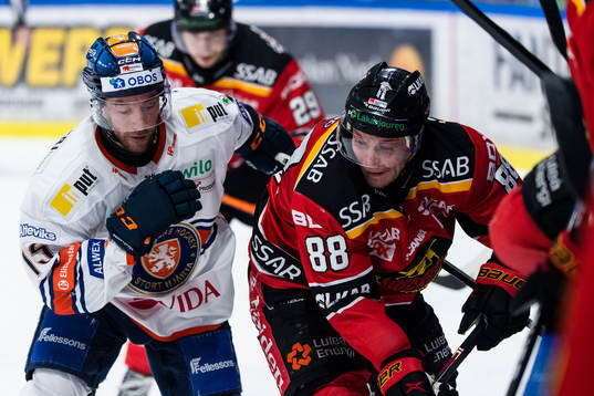 Växjös Dan Sexton och Luleås Joonas Rask