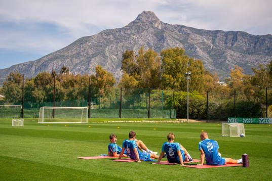 Sander Berge, Stefan Strandberg, Martin Ødegaard and Leo