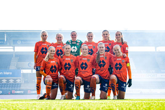The starting eleven of AaFK Fortuna, from the top left;