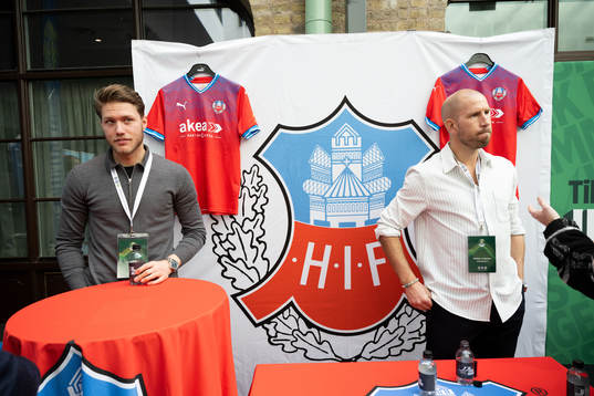 Helsingborgs Kalle Joelsson och tränare Mattias Lindström