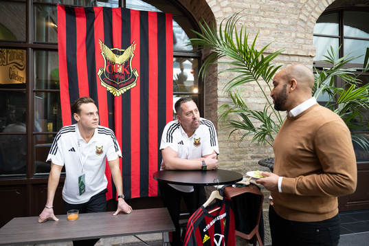 Östersunds Cesar Weilid och tränare Magnus Powel