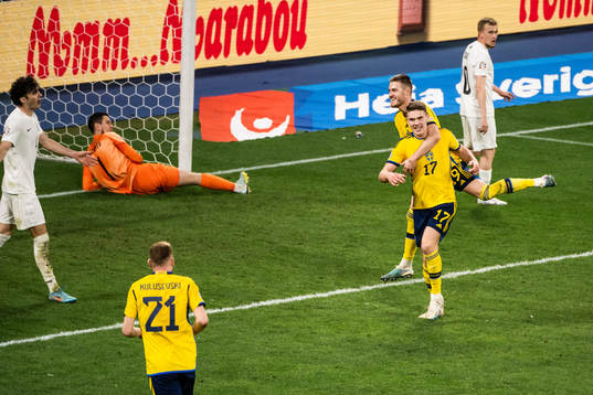Viktor Gyökeres and Mattias Svanberg of Sweden celebrate