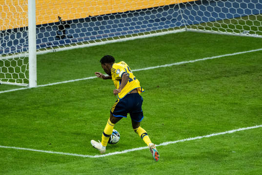 Anthony Elanga of Sweden scores 5-0