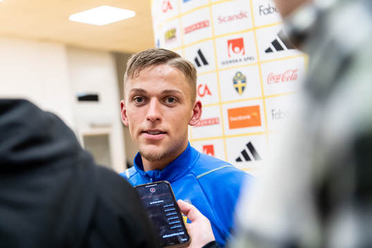 Jesper Karlsson of Sweden