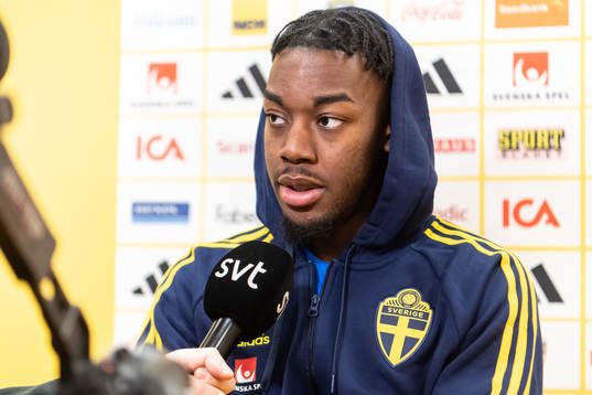 Anthony Elanga of Sweden
