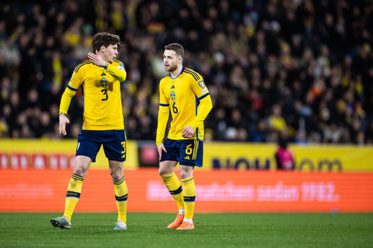 Victor Nilsson Lindelöf and Gabriel Gudmundsson of Sweden