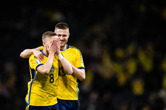 Jesper Karlsson and Mattias Svanberg of Sweden celebrate