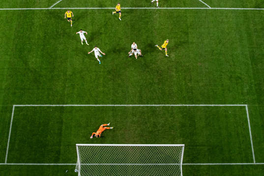 Emil Forsberg  of Sweden scores 1-0