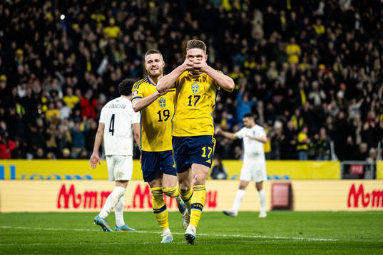 Viktor Gyökeres of Sweden celebrates