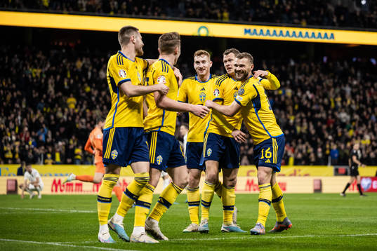 Viktor Gyökeres of Sweden celebrate with teammates