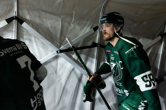 Färjestads Linus Johansson innan kvartsfinal sex i SHL