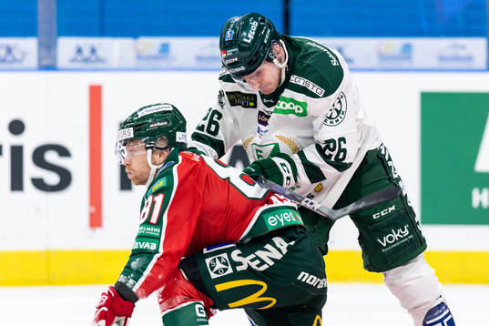 Frölundas Ryan Lasch och Färjestads Joel Nyström