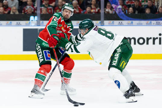 Frölundas Patrik Carlsson och Färjestads Brandon Davidson