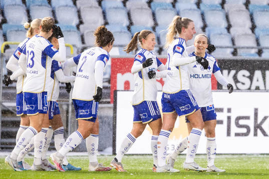 IFK Norrköpings spelare jublar