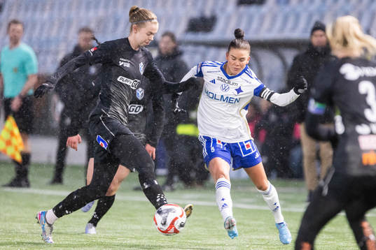 Växjös Elin Nilsson och IFK Norrköpings My Cato
