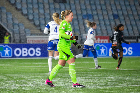 IFK Norrköpings  målvakt Sofia Hjern