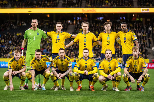 Starting eleven of Sweden line up for a team photo