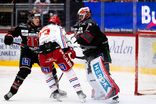 Örebros Marcus Hardegård och Timrås Jeremy Boyce-Rotevall