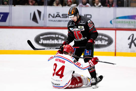 Timrås Sebastian Hartmann och Örebros Robert Leino