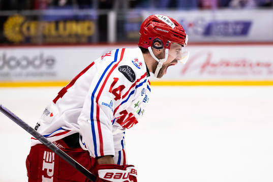 Timrås Emil Pettersson jublar