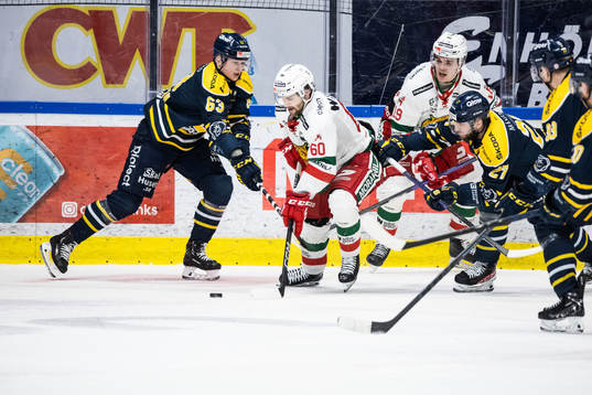 Södertäljes Julius Bergman och Daniel Norbe mot Moras