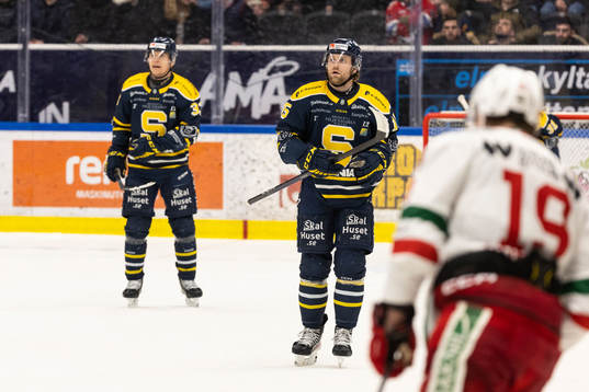 Södertäljes Albin Carlson och Filiph Engsund deppar